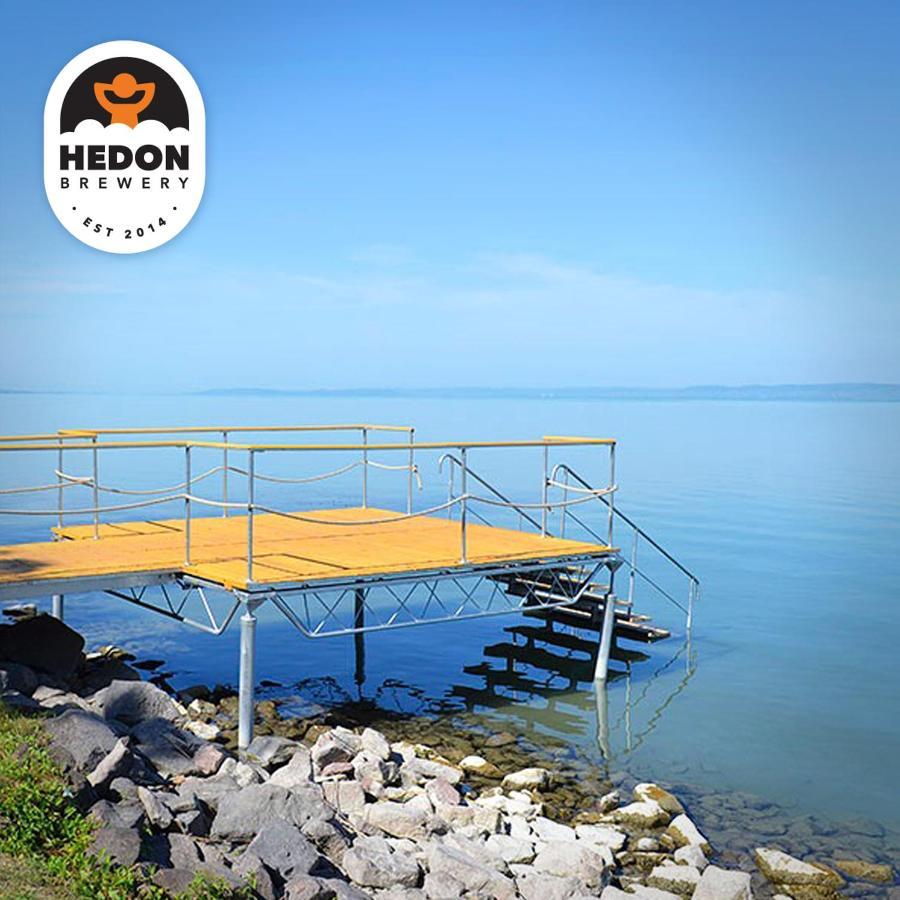 Balatonvilágos Hedon Brewery Apartments - 200 Meter To The Beach מראה חיצוני תמונה